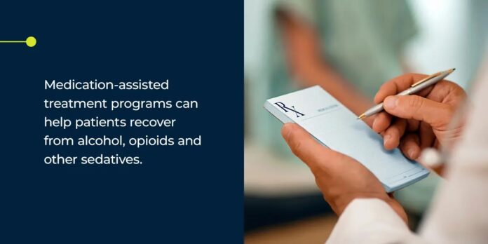 5 Ways Medication Assisted Treatment Helps Recovering Addicts